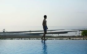 Lusa Beach Studios